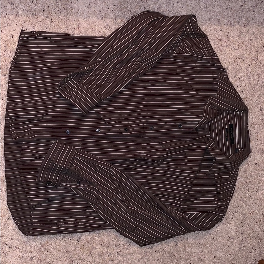 Men’s Striped Button Up
